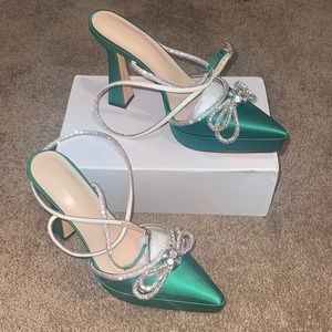 Women Platform Pumps High Heels Rhinestone Double Bows Heels Pointed Toe